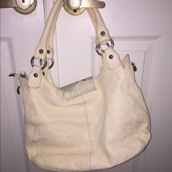 Innue Italian leather handbag - Picture 2 of 4